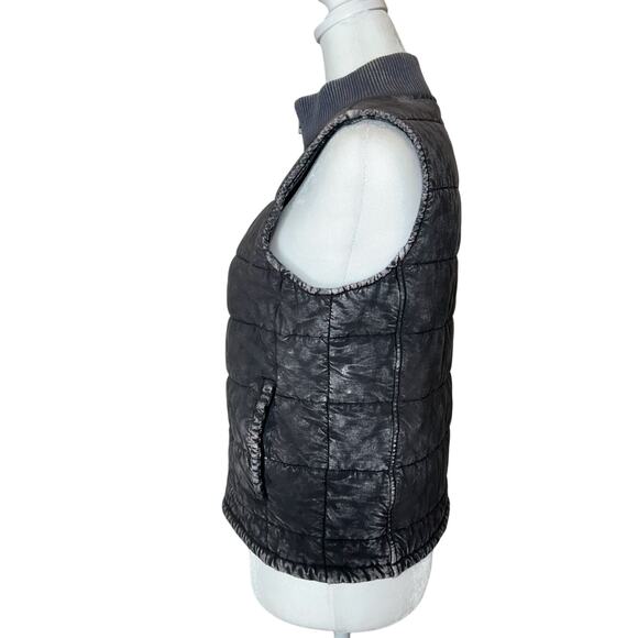 CHASER REVOLVE Quilted Mock Neck DENIM Puffer Vest Black Cloud Wash Grey Small - Picture 8 of 13